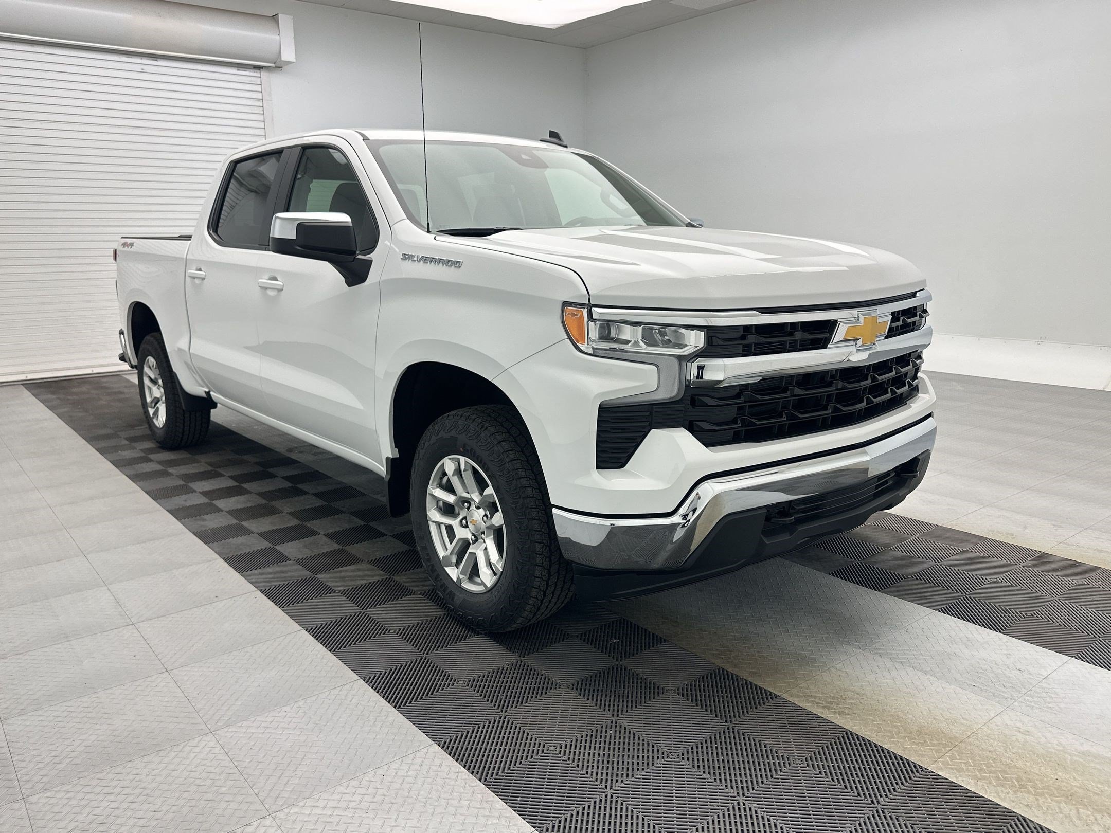 New 2026 Chevrolet Silverado 1500 LT w/ Protection Package AWD/4WD image 7