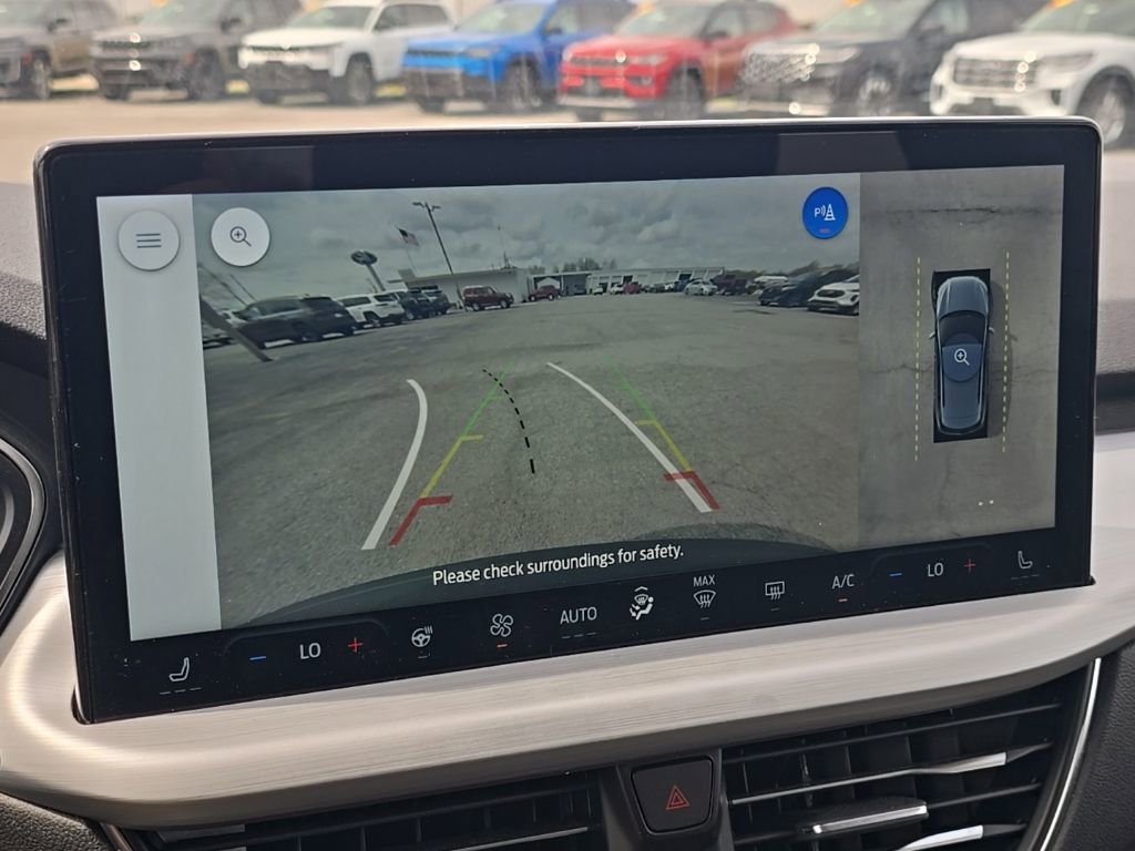 Certified 2023 Ford Escape Platinum w/ Premium Technology Package image 42