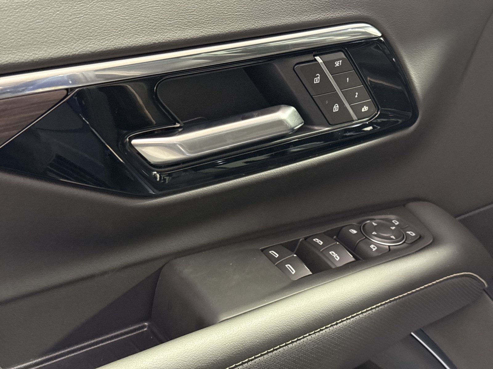 New 2026 Chevrolet Tahoe Premier AWD/4WD image 16