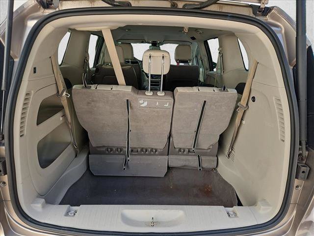 Used 2017 Chrysler Pacifica Touring-L FWD image 5