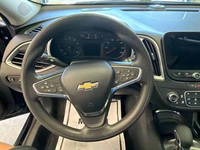 Used 2024 Chevrolet Malibu LT FWD image 14