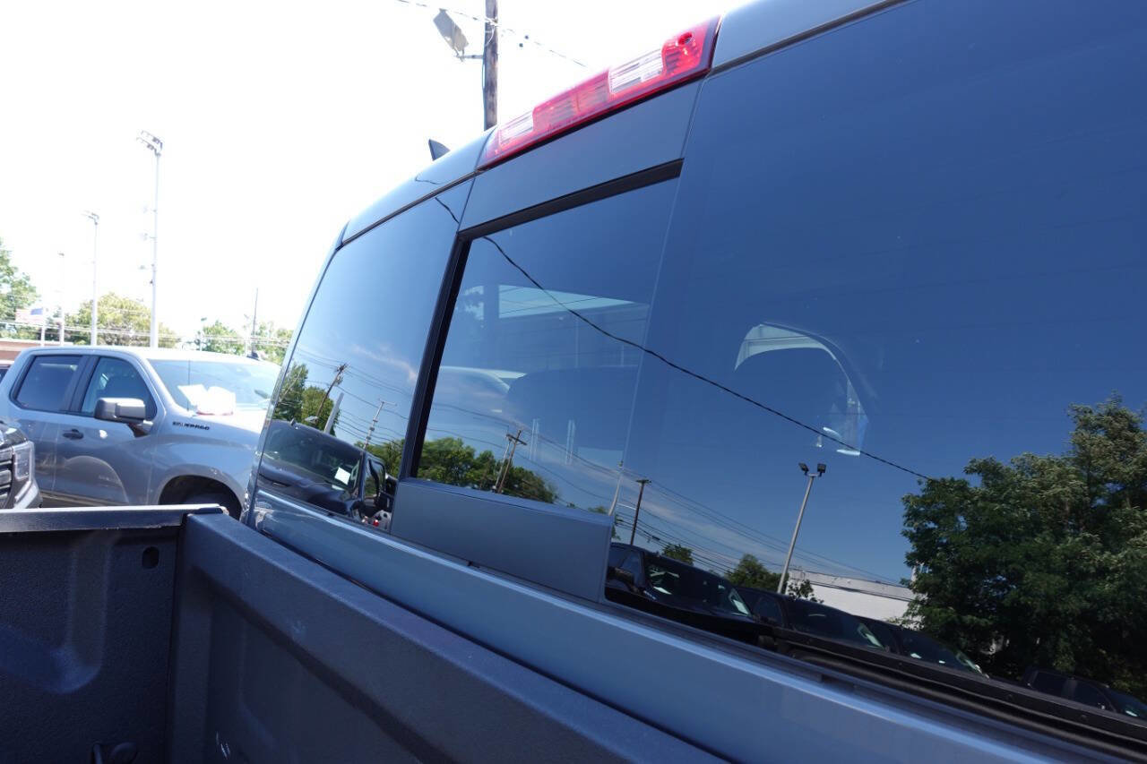 Used 2022 RAM 1500 Classic Warlock w/ Ceramic Grey Warlock Package image 23