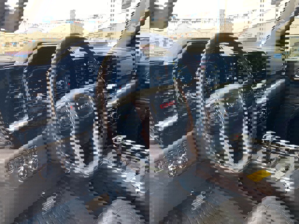 Used 2022 GMC Sierra 1500 SLT w/ SLT Premium Plus Package image 29