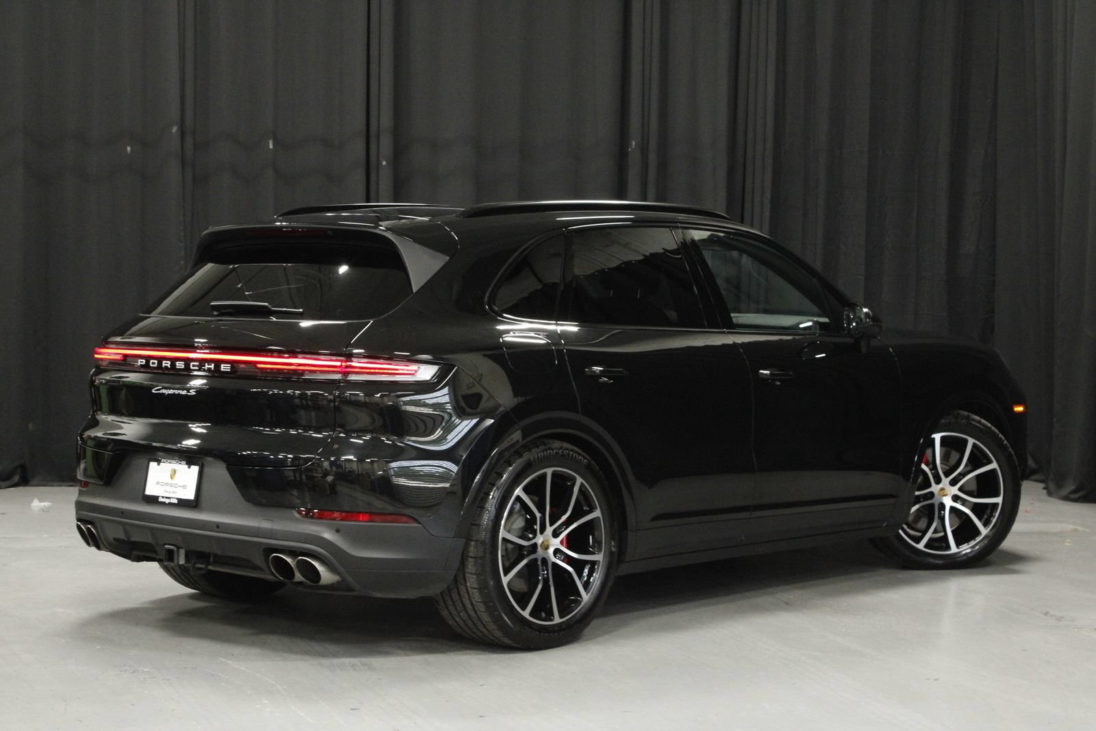 Certified 2024 Porsche Cayenne S AWD/4WD image 5
