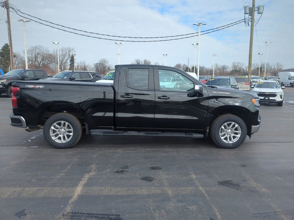 Certified 2023 Chevrolet Silverado 1500 LT image 9
