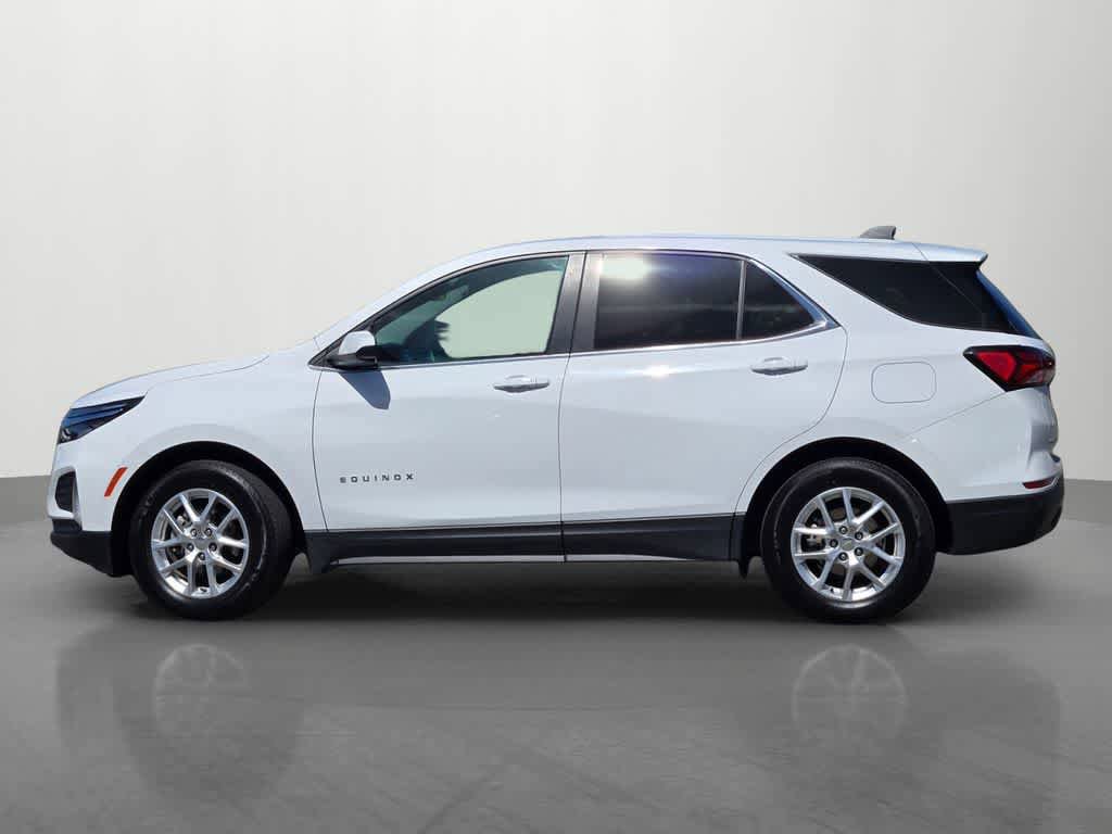 Used 2024 Chevrolet Equinox LT FWD image 3