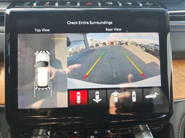 Used 2023 Jeep Grand Cherokee L Summit image 17