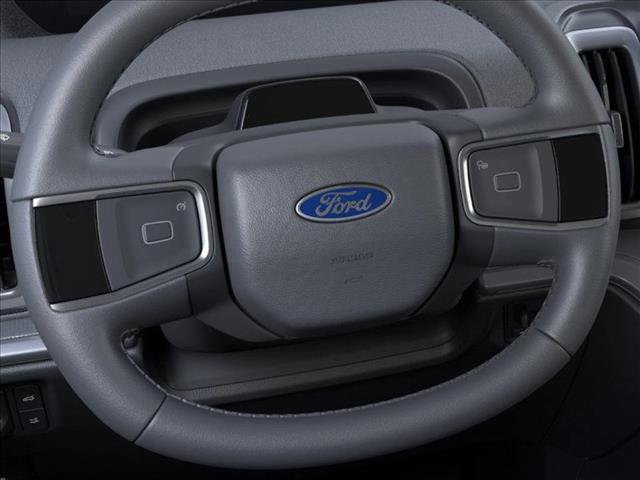 New 2026 Ford Expedition Active image 12