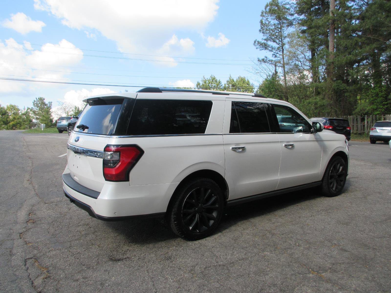 Used 2018 Ford Expedition Max Limited w/ Equipment Group 302A image 5