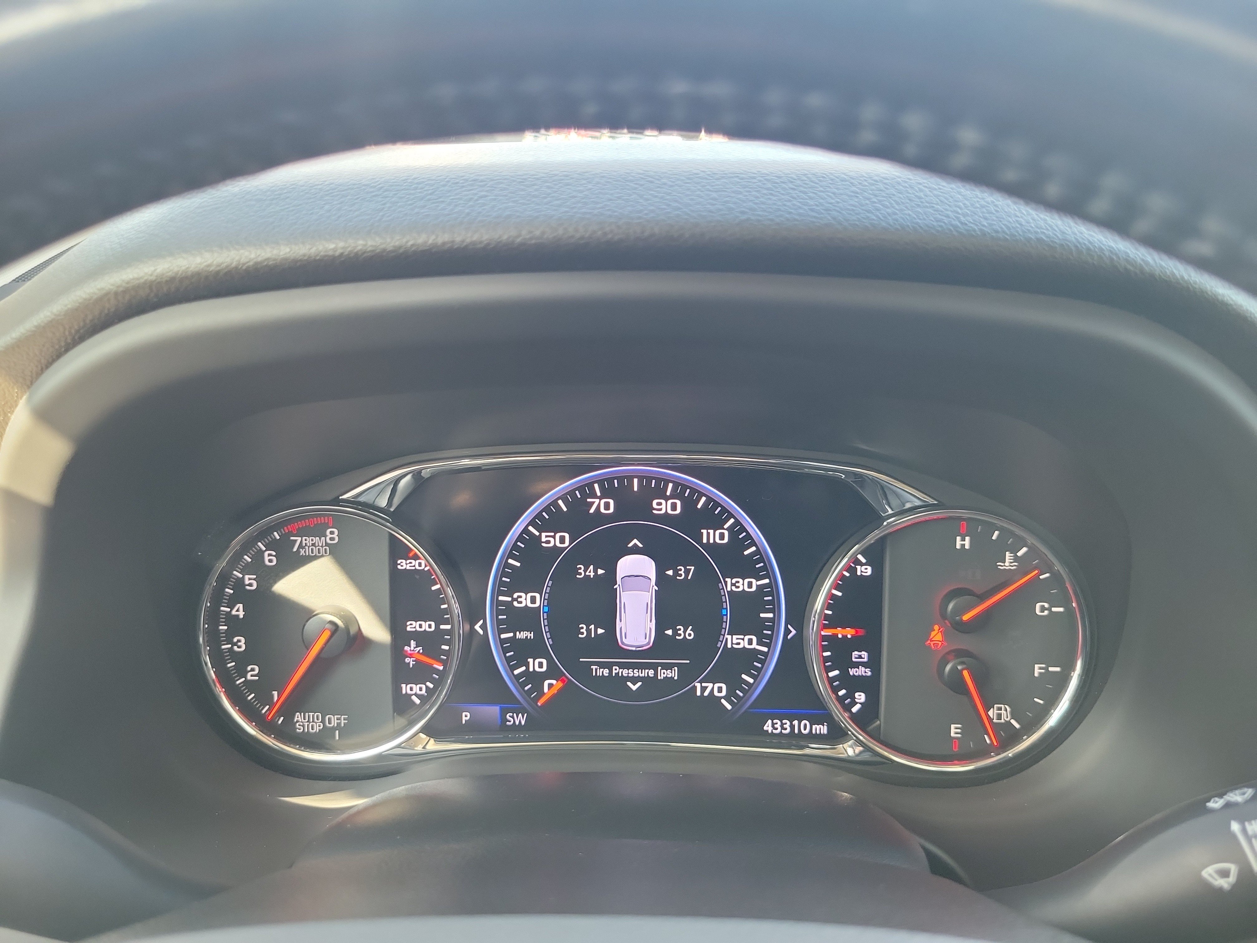 Used 2020 GMC Acadia Denali w/ Technology Package FWD image 27