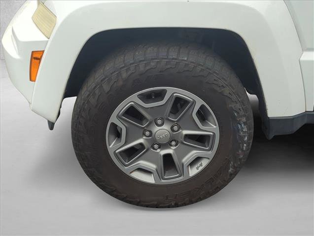 Used 2012 Jeep Liberty Sport image 28