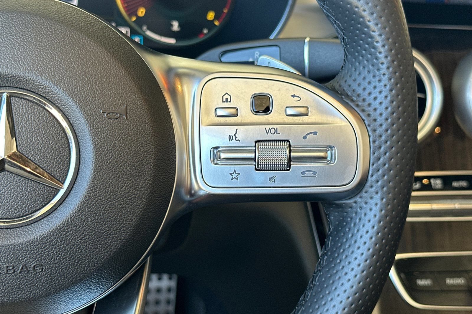 Certified 2022 Mercedes-Benz C 300 4MATIC Cabriolet image 33