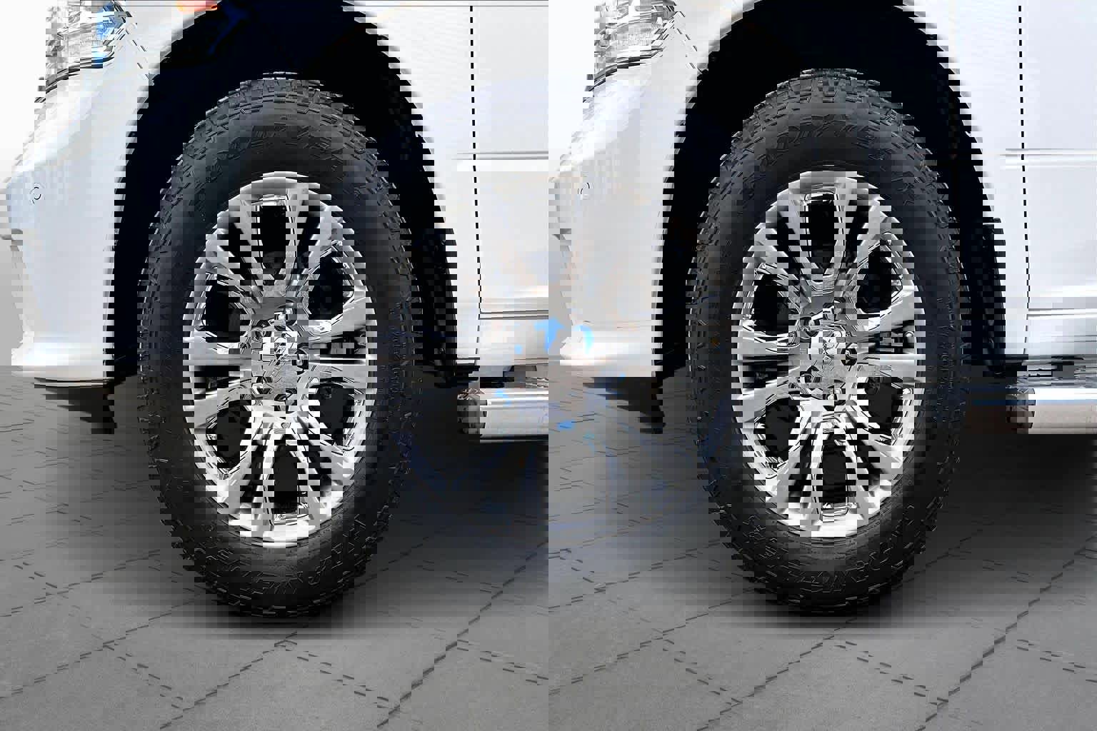 Used 2014 RAM 1500 Limited image 10