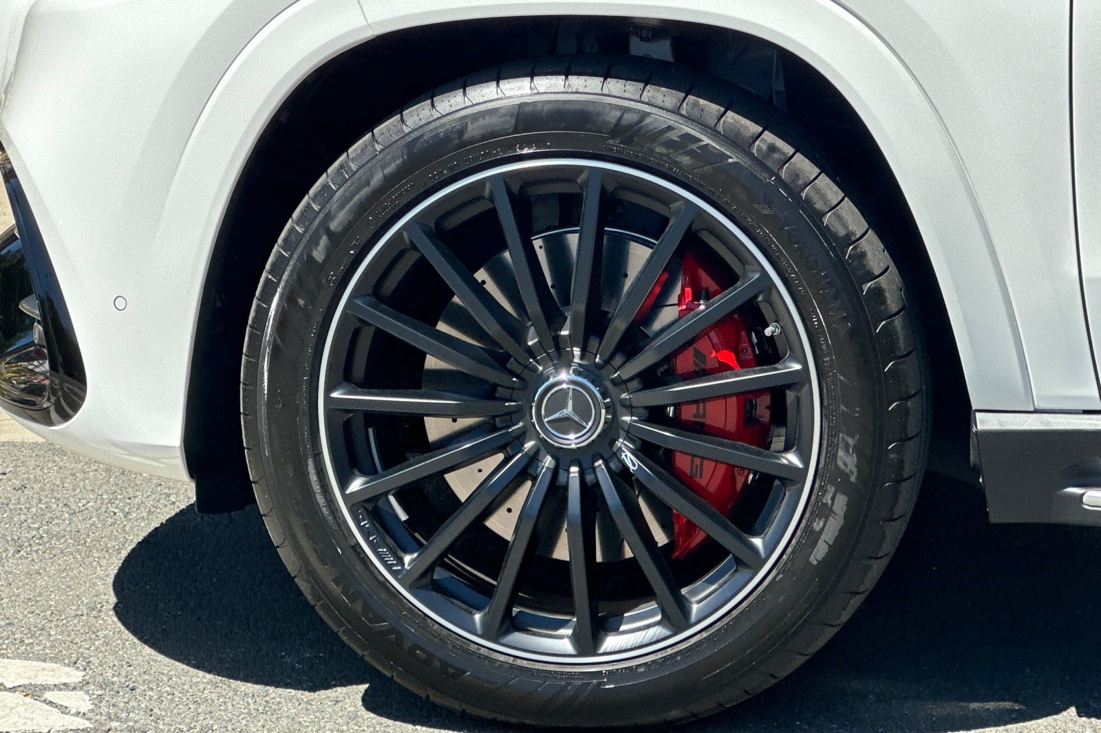 New 2026 Mercedes-Benz GLS 63 AMG 4MATIC image 13