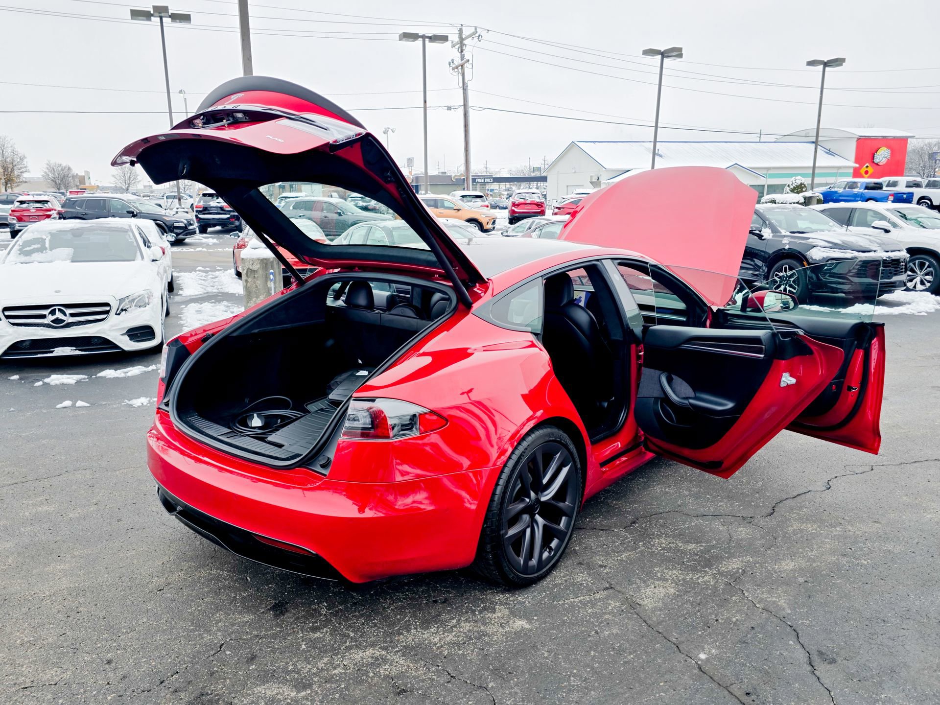 Used 2021 Tesla Model S Plaid image 16