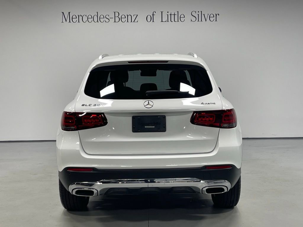 Used 2022 Mercedes-Benz GLC 300 4MATIC image 4