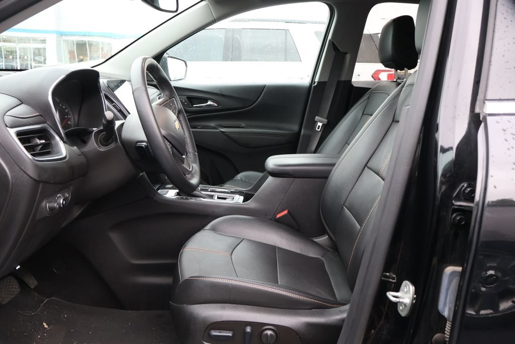 Used 2023 Chevrolet Equinox Premier AWD/4WD image 10