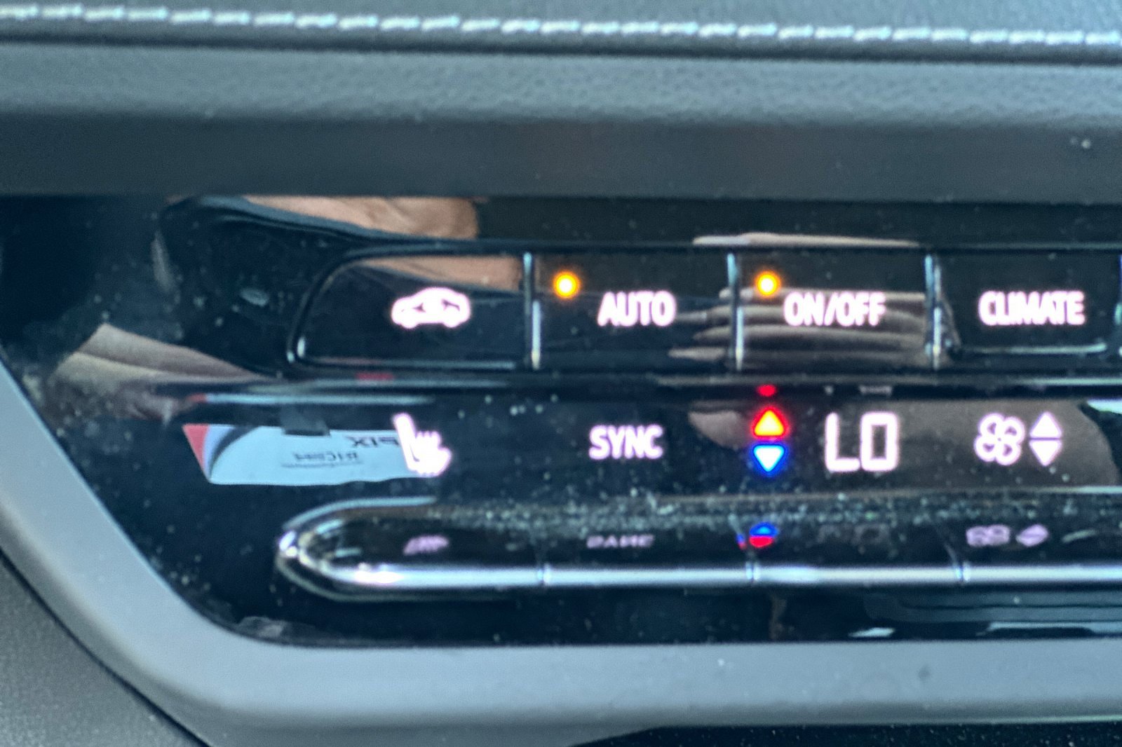 Used 2022 Buick Envision Preferred image 28