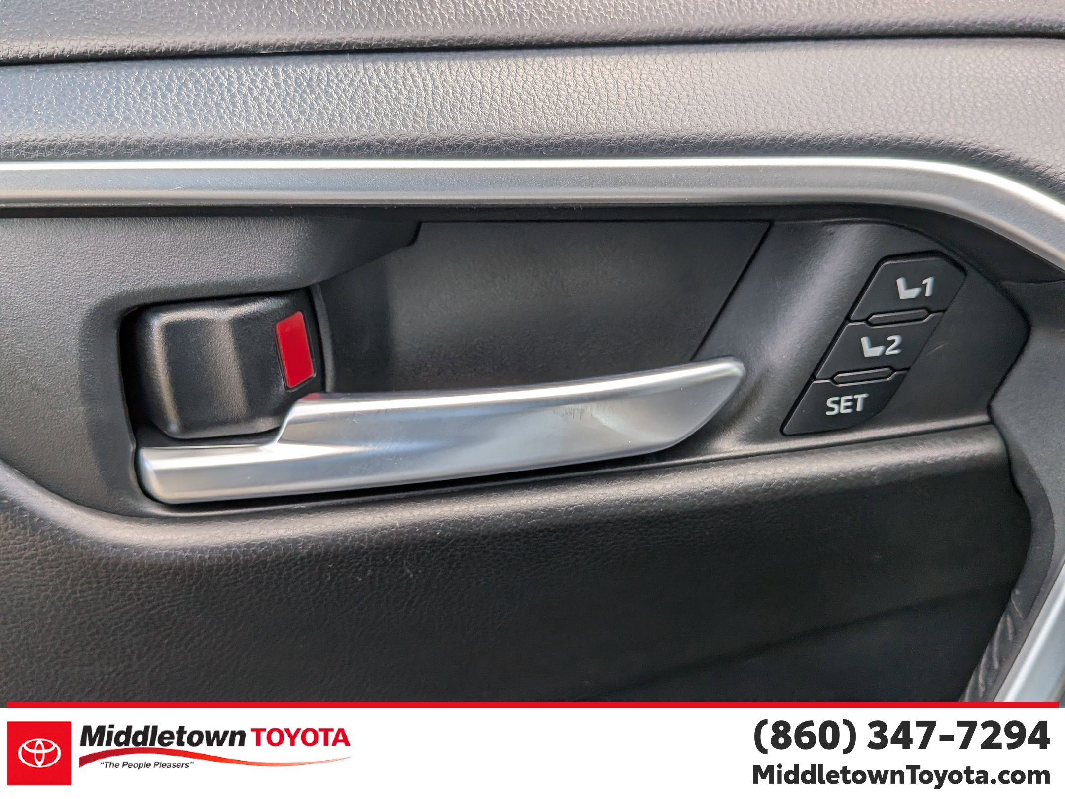 Certified 2023 Toyota RAV4 XLE Premium AWD/4WD image 11