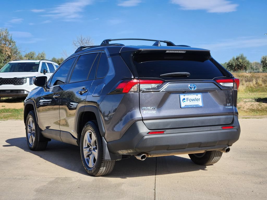Used 2024 Toyota RAV4 LE AWD/4WD image 7