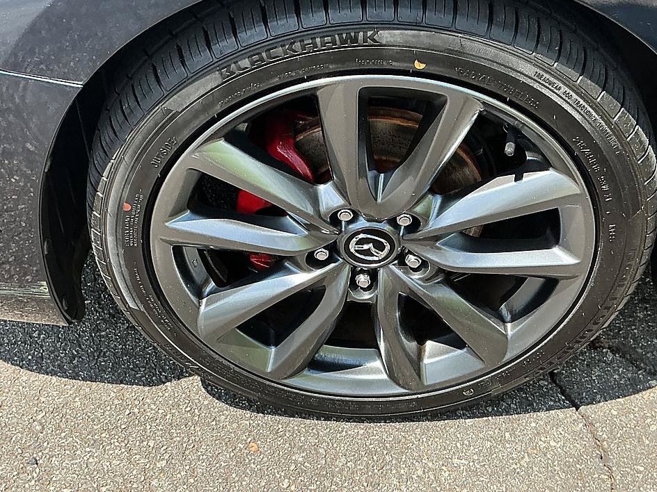 Used 2019 MAZDA MAZDA3 Hatchback FWD image 8