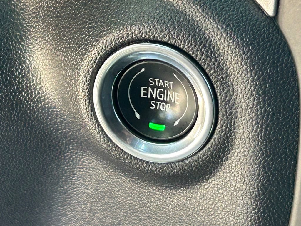 Used 2020 GMC Sierra 1500 SLT w/ SLT Premium Plus Package AWD/4WD image 43