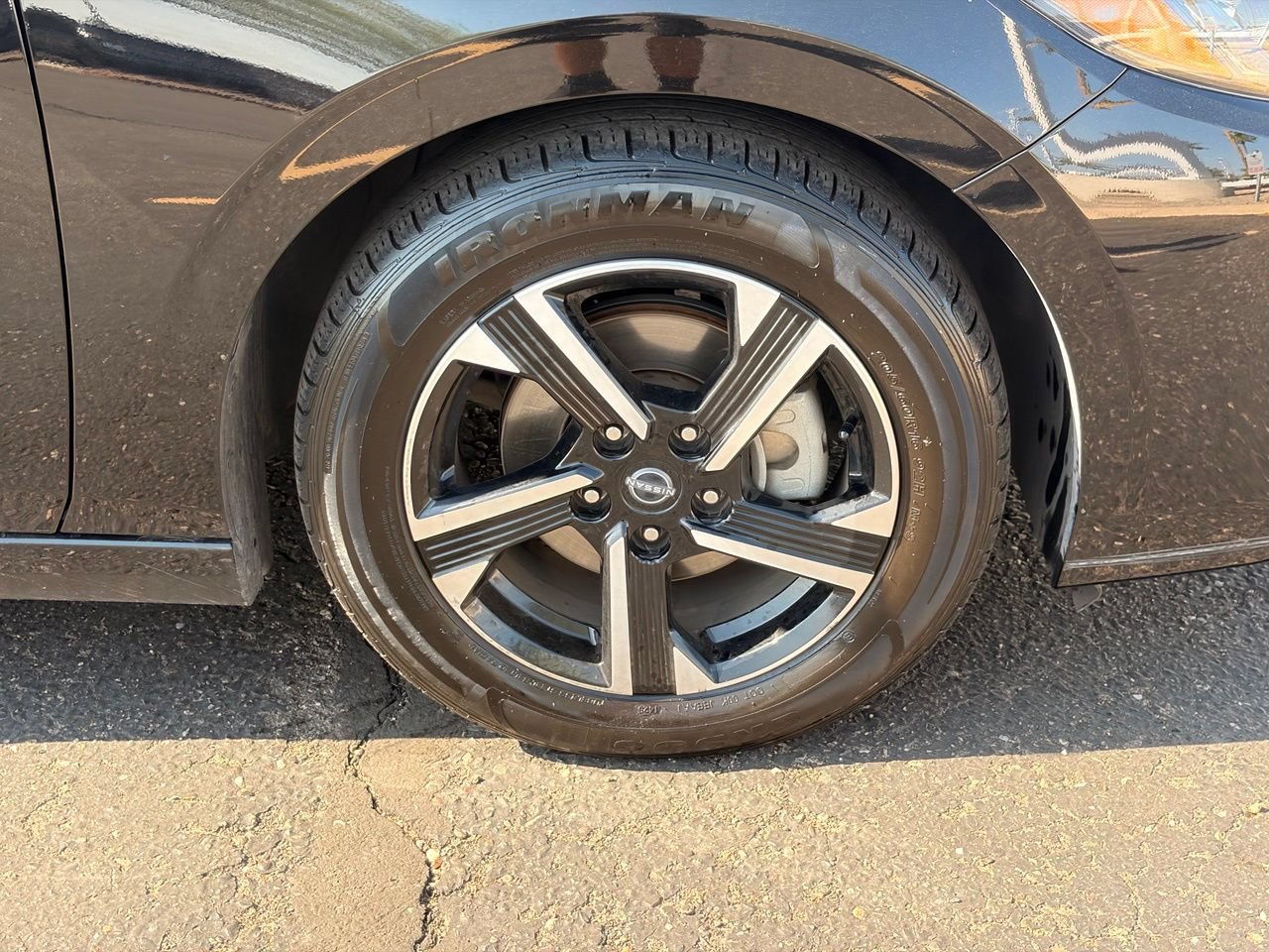 Certified 2024 Nissan Sentra SV FWD image 10