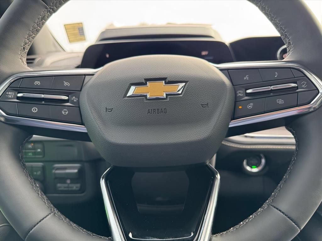 New 2025 Chevrolet Suburban Premier AWD/4WD image 17