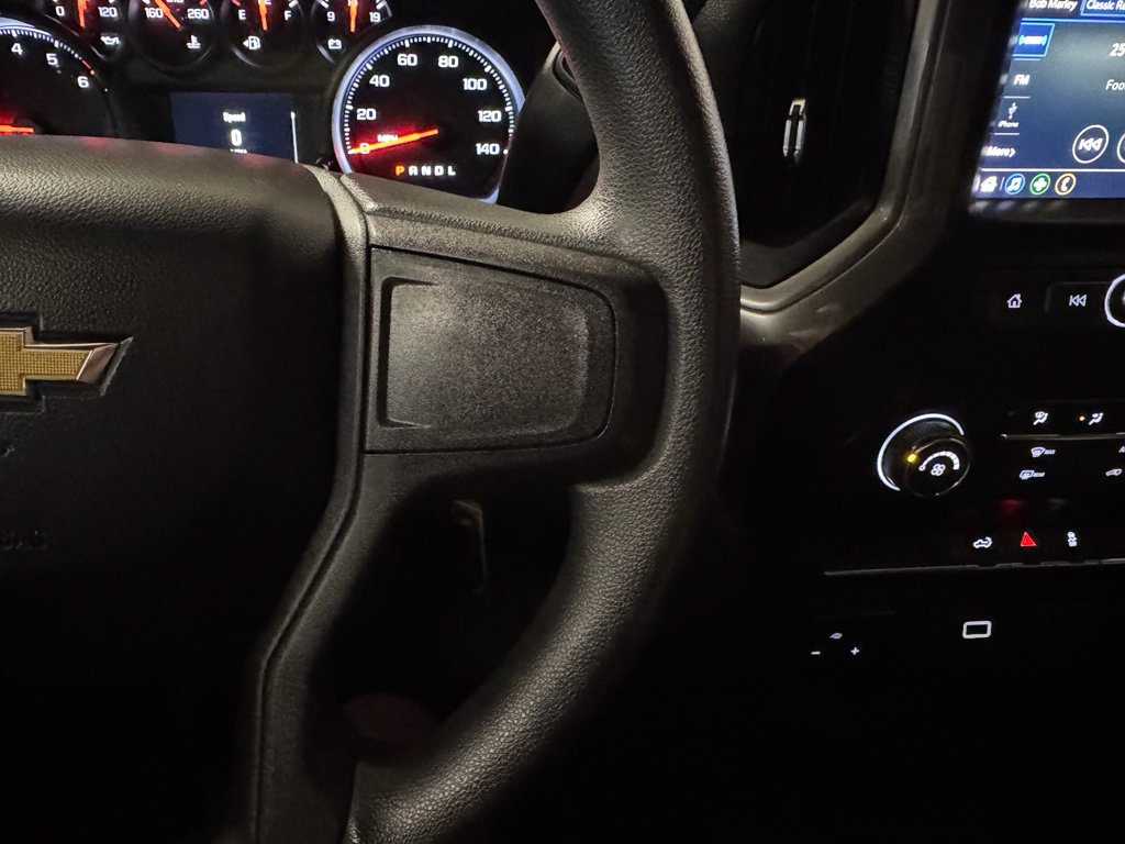 Used 2019 Chevrolet Silverado 1500 Custom w/ Custom Max Trailering Package image 23