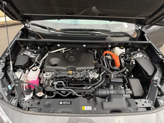 Used 2025 Toyota RAV4 LE image 14