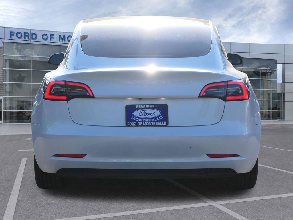 Used 2023 Tesla Model 3 Standard Range RWD image 4