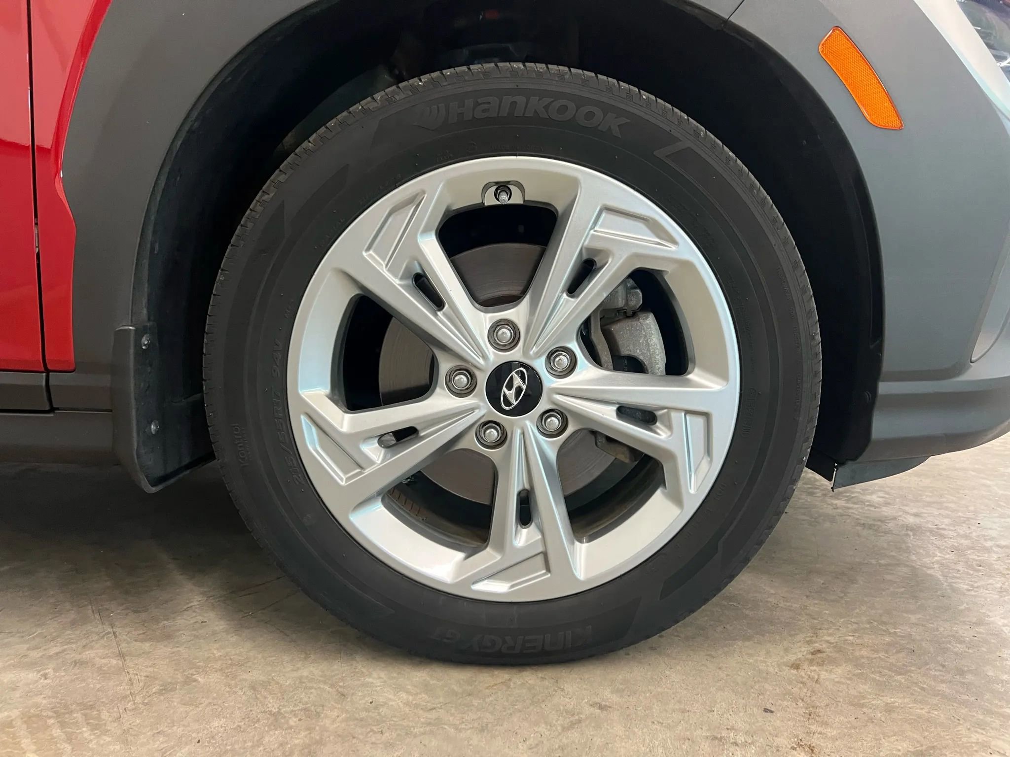 Used 2022 Hyundai Kona SEL w/ Convenience Package image 18