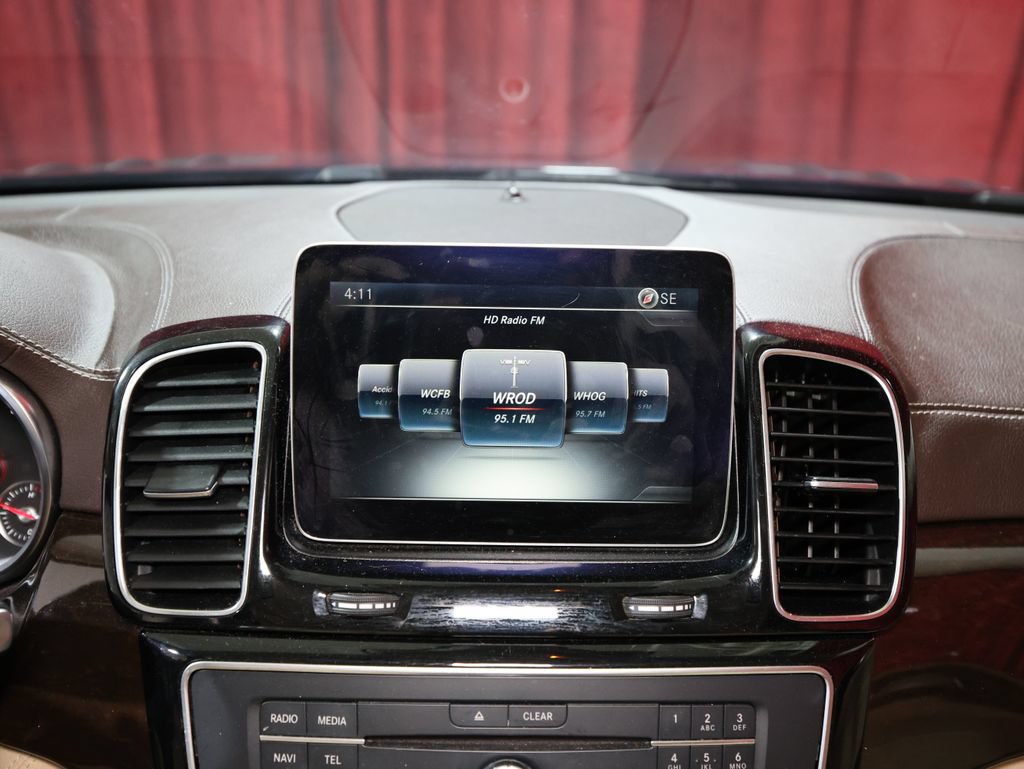Used 2017 Mercedes-Benz GLS 450 4MATIC image 19
