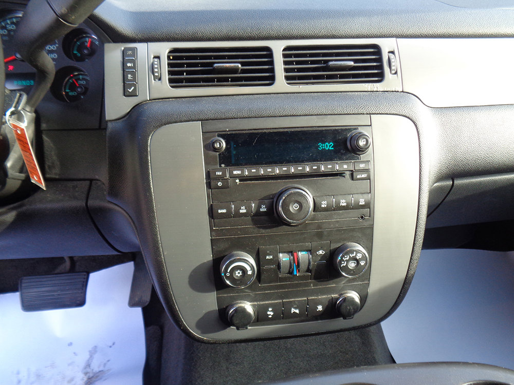 Used 2008 Chevrolet Suburban LS w/ Convenience Package 1 image 17