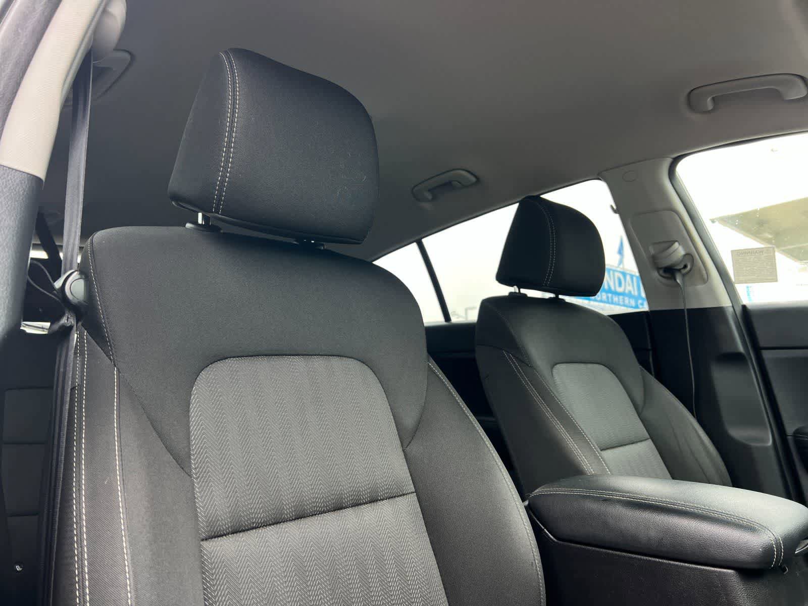 Used 2019 Kia Sportage LX FWD image 18