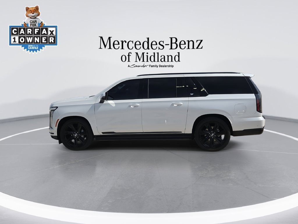 Used 2025 Cadillac Escalade ESV Sport Platinum w/ LPO, Floor Liner Package AWD/4WD image 5