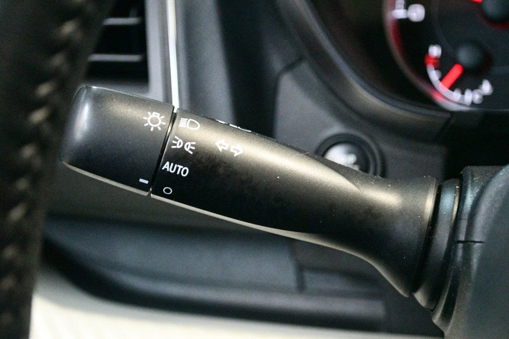 Used 2020 Subaru Ascent Premium w/ Convenience Package image 63