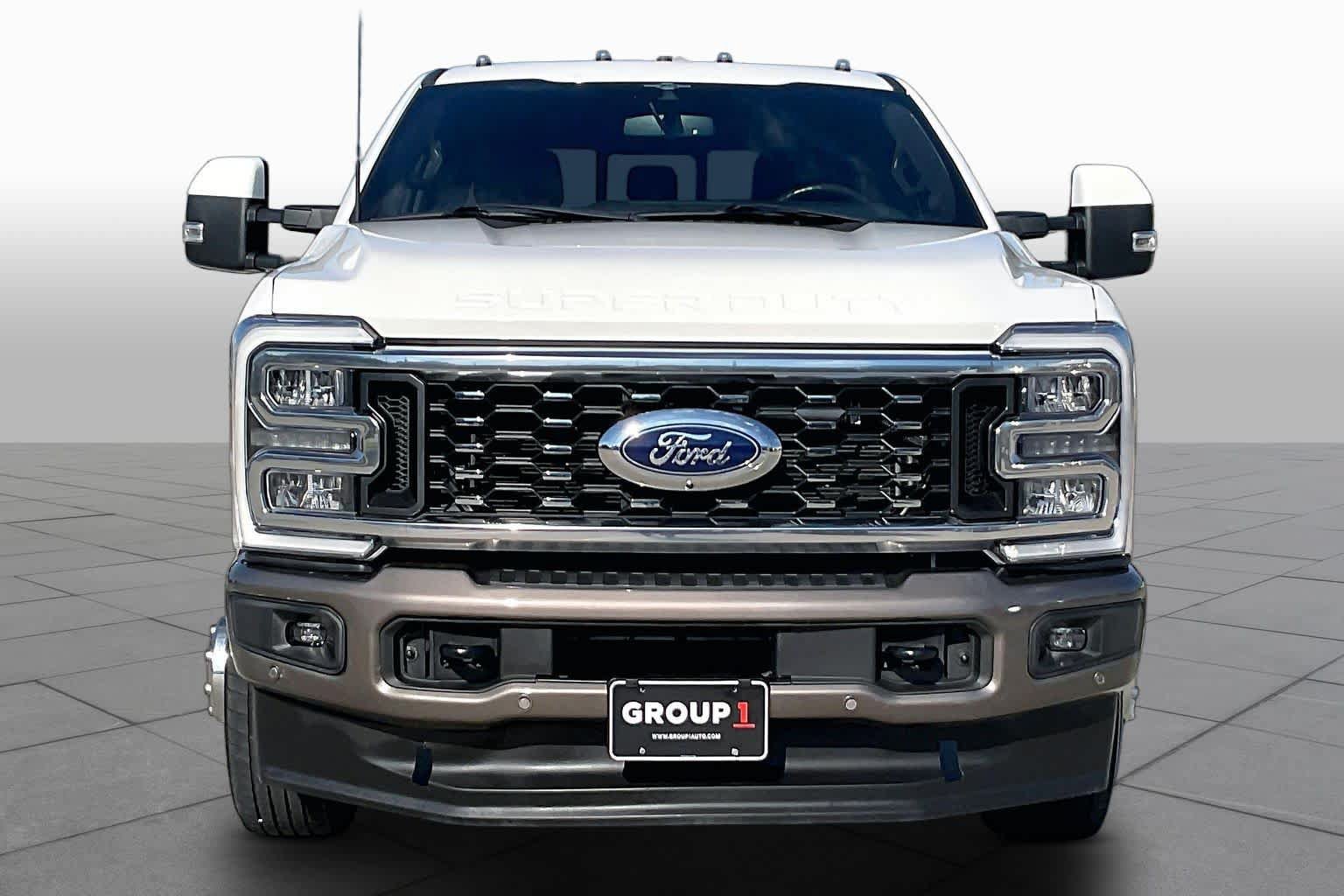 Used 2023 Ford F350 King Ranch AWD/4WD image 4