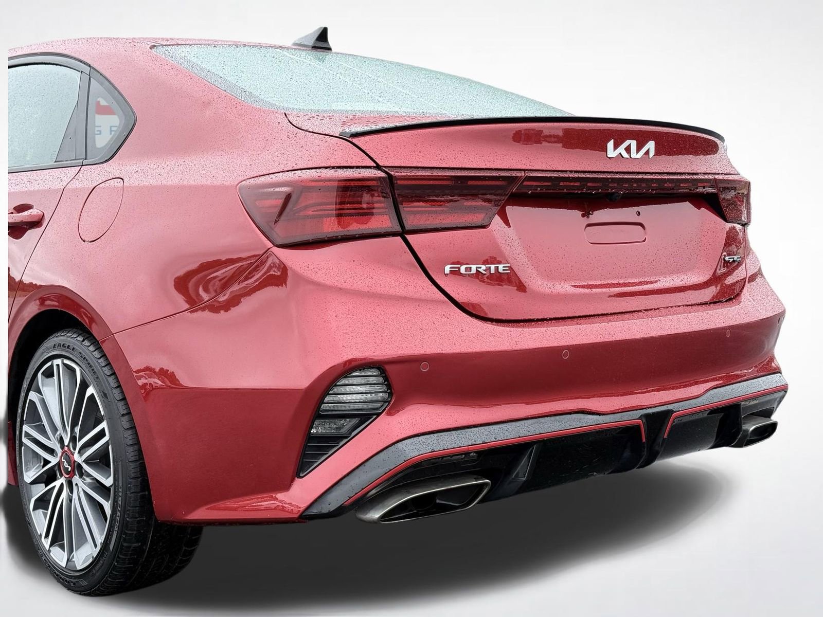 Used 2022 Kia Forte GT w/ GT2 Package FWD image 3