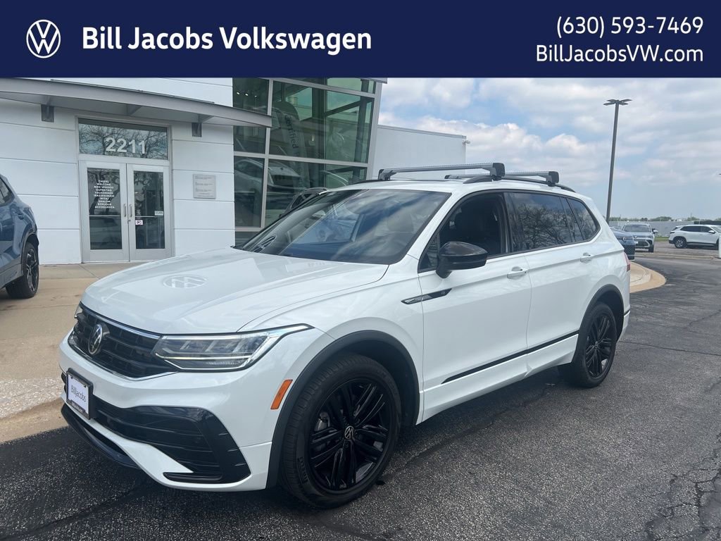 Used 2022 Volkswagen Tiguan SE R-Line AWD/4WD image 1