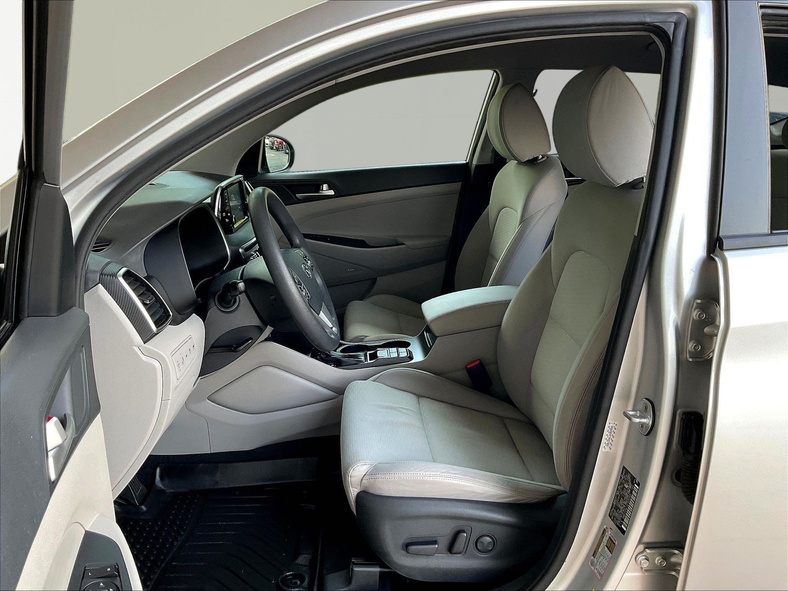 Used 2019 Hyundai Tucson Sport FWD image 20