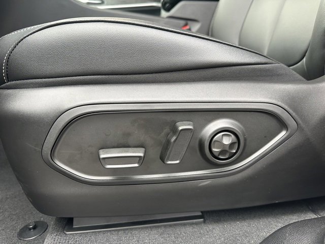 New 2024 Jeep Grand Cherokee Limited 4xe image 8