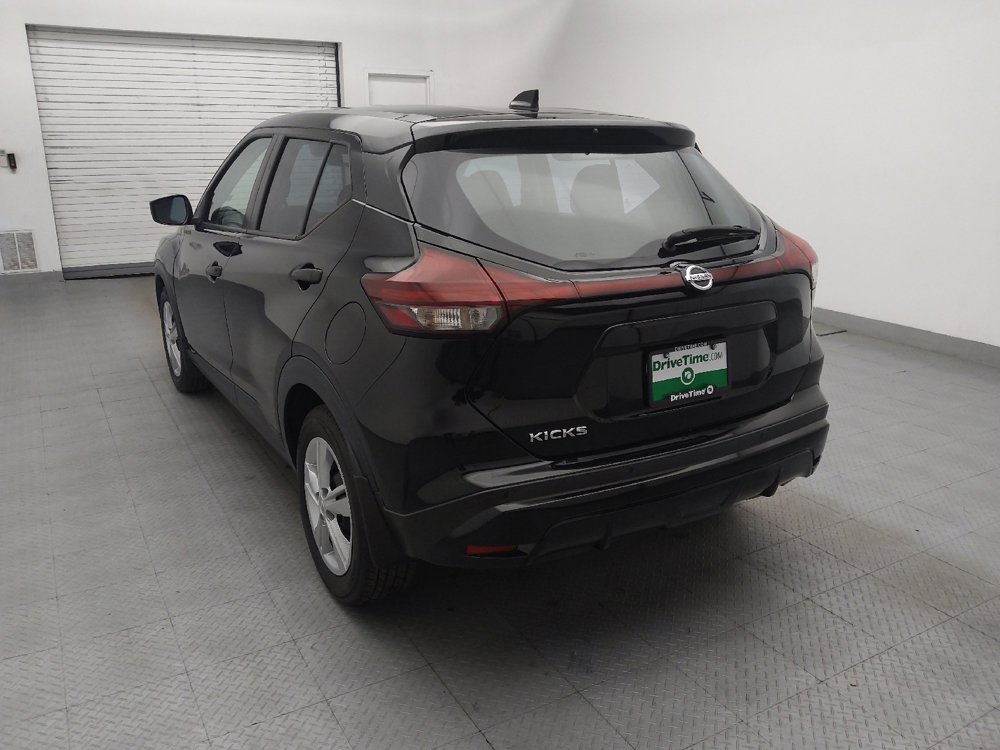 Used 2021 Nissan Kicks S FWD image 6