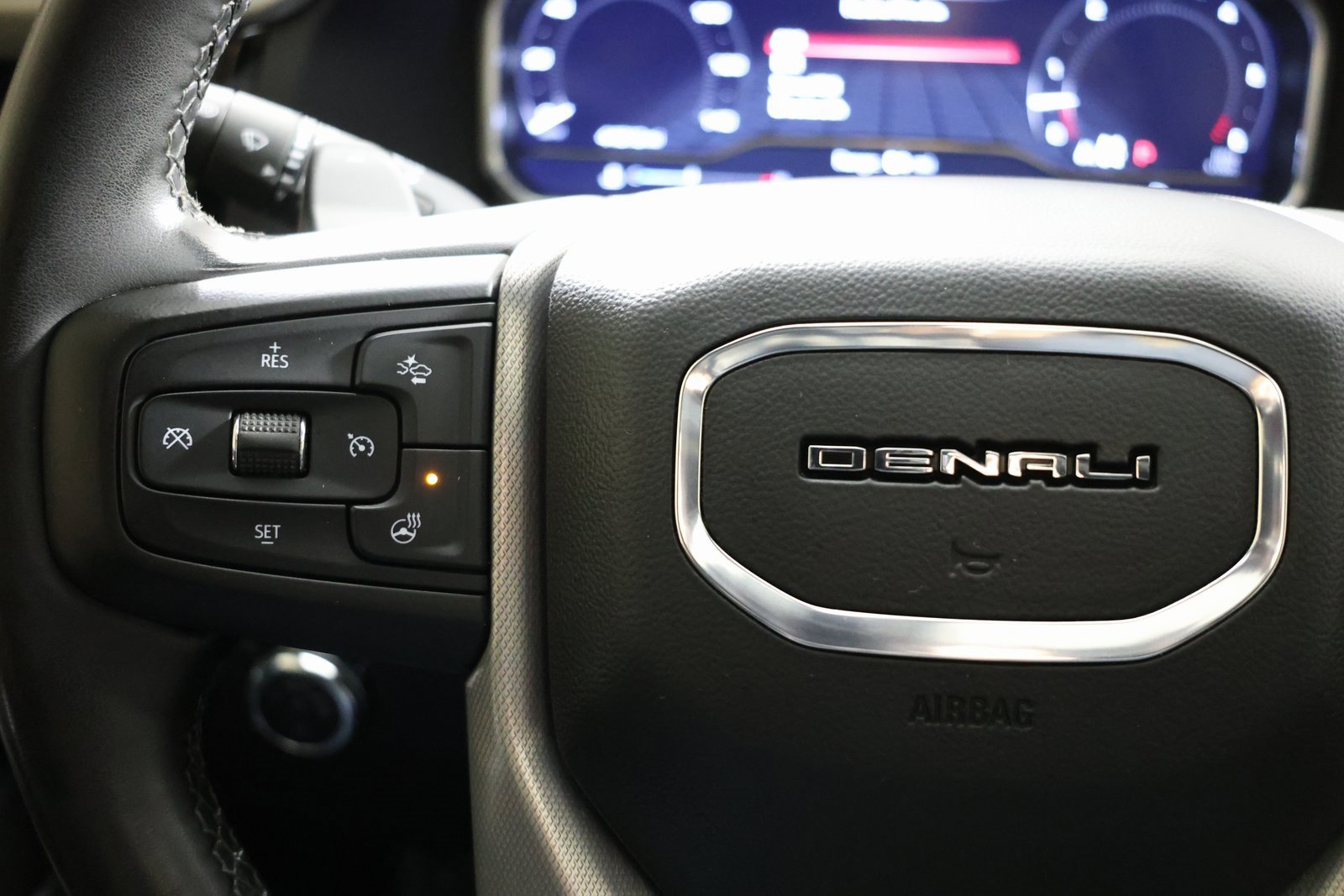 Used 2023 GMC Sierra 1500 Denali w/ Denali Reserve Package image 29