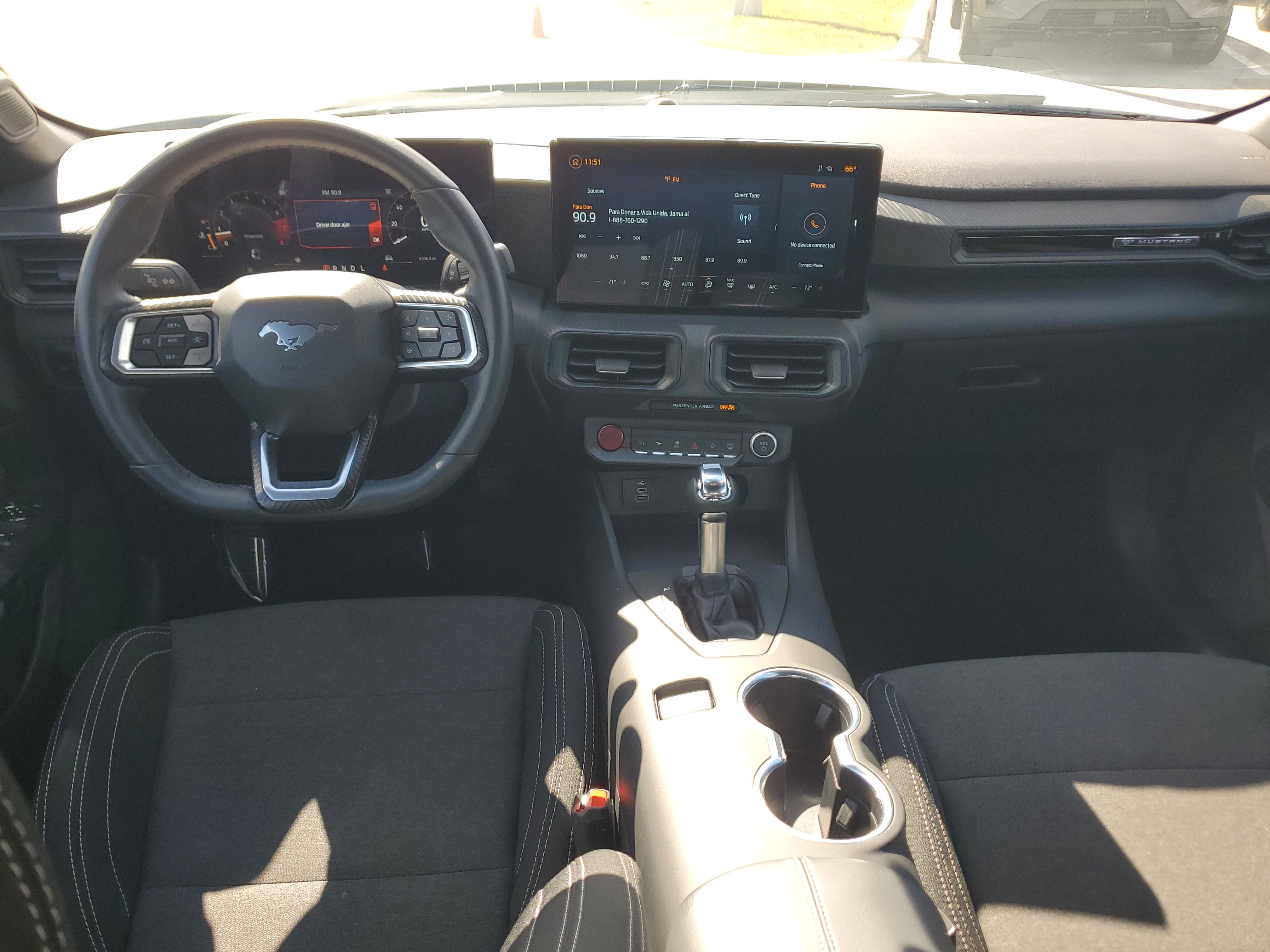 Used 2025 Ford Mustang Coupe image 12