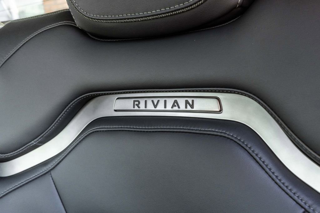 Used 2022 Rivian R1T Launch Edition image 35