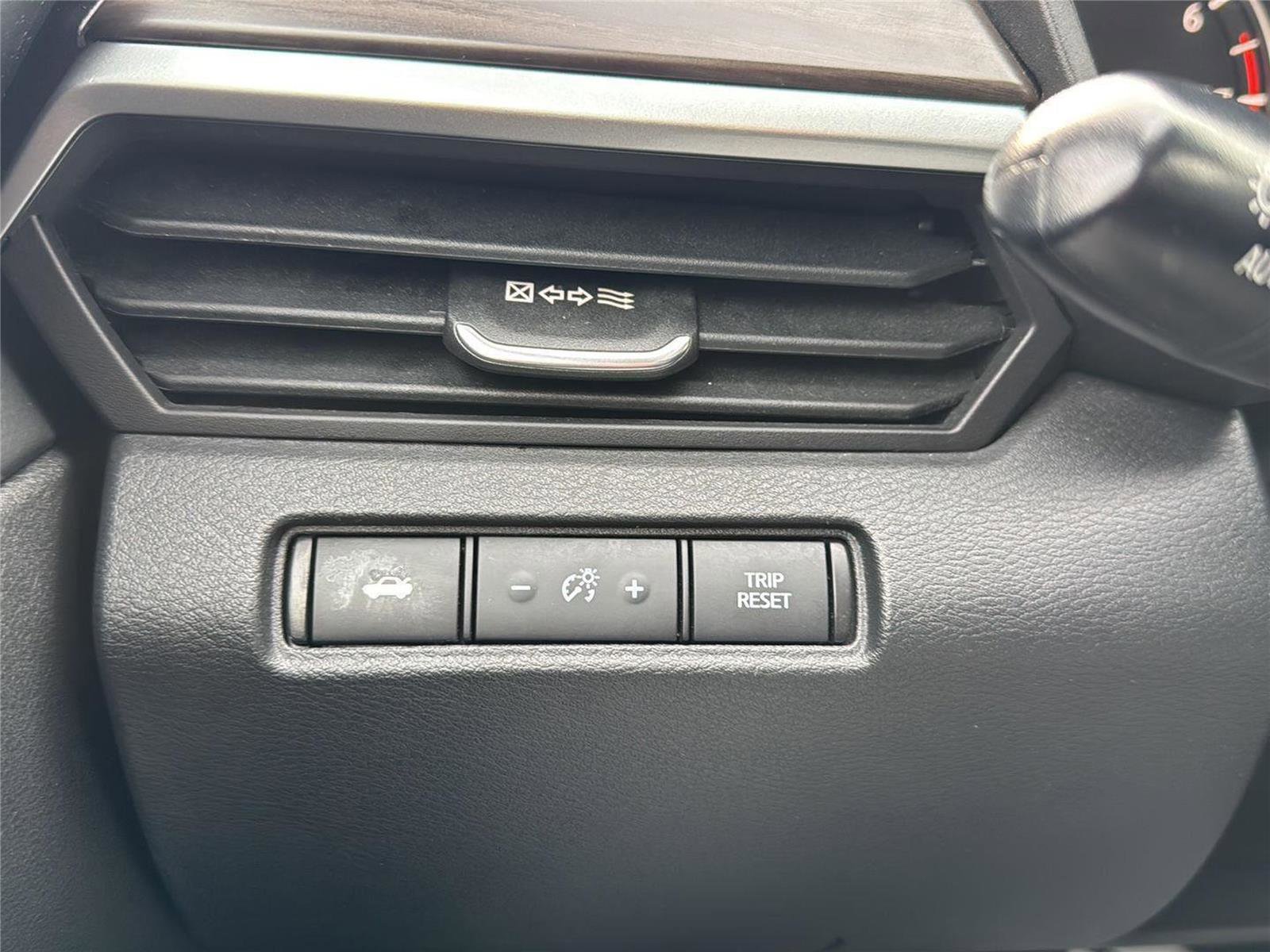 Used 2023 Nissan Altima 2.5 SV image 17