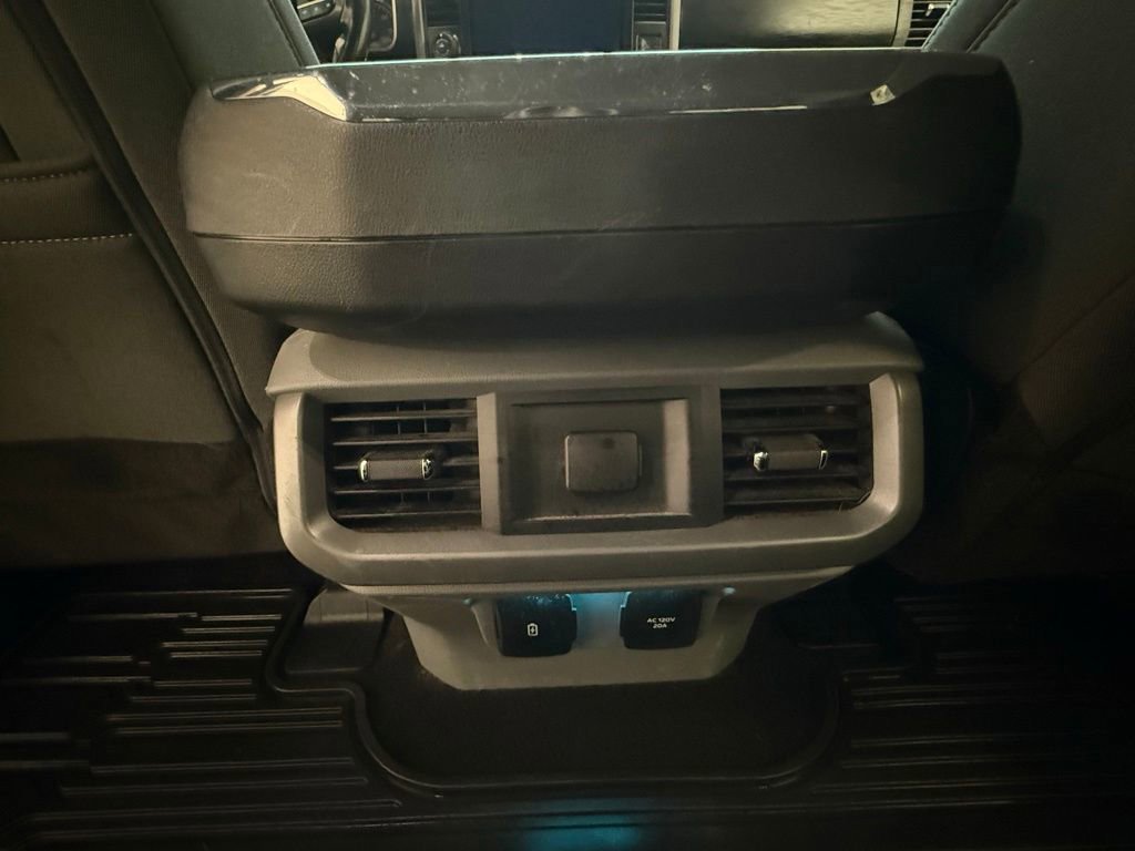 Used 2022 Ford F150 XLT w/ Equipment Group 302A High image 17