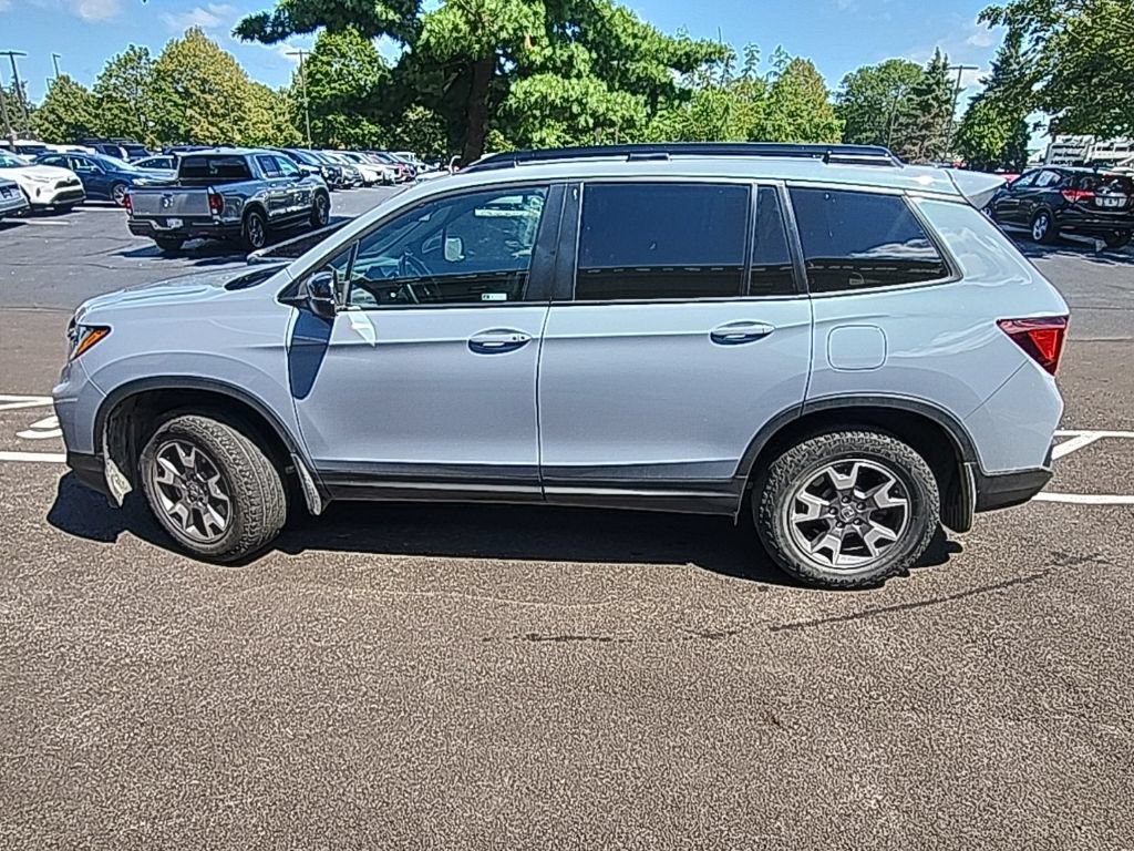 Used 2023 Honda Passport TrailSport image 7
