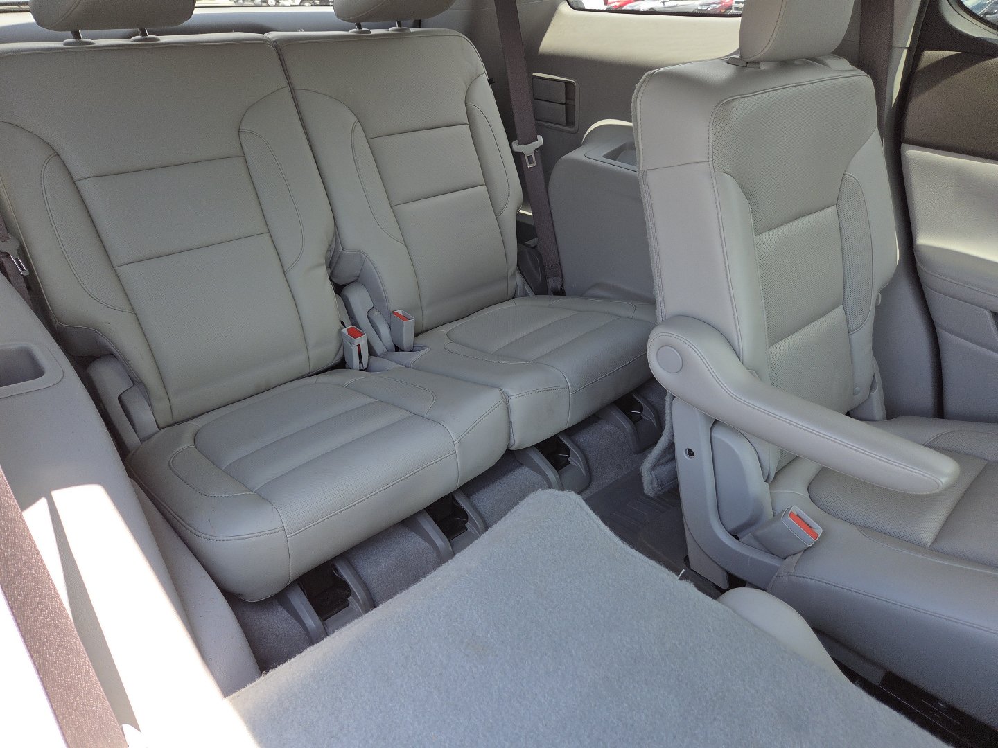 Used 2017 GMC Acadia SLT FWD image 22